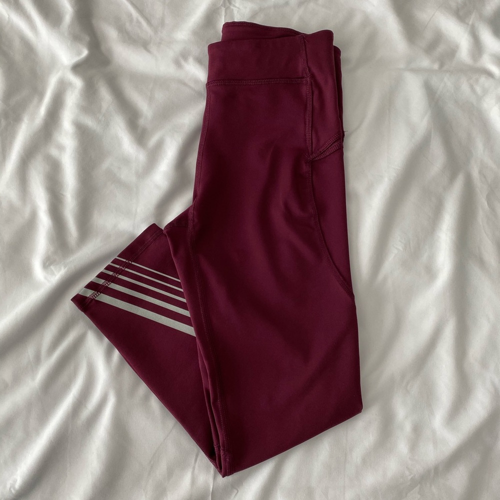 Maroon Cropped Active Leggings